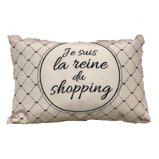 Pillow   La Reine du Shopping 